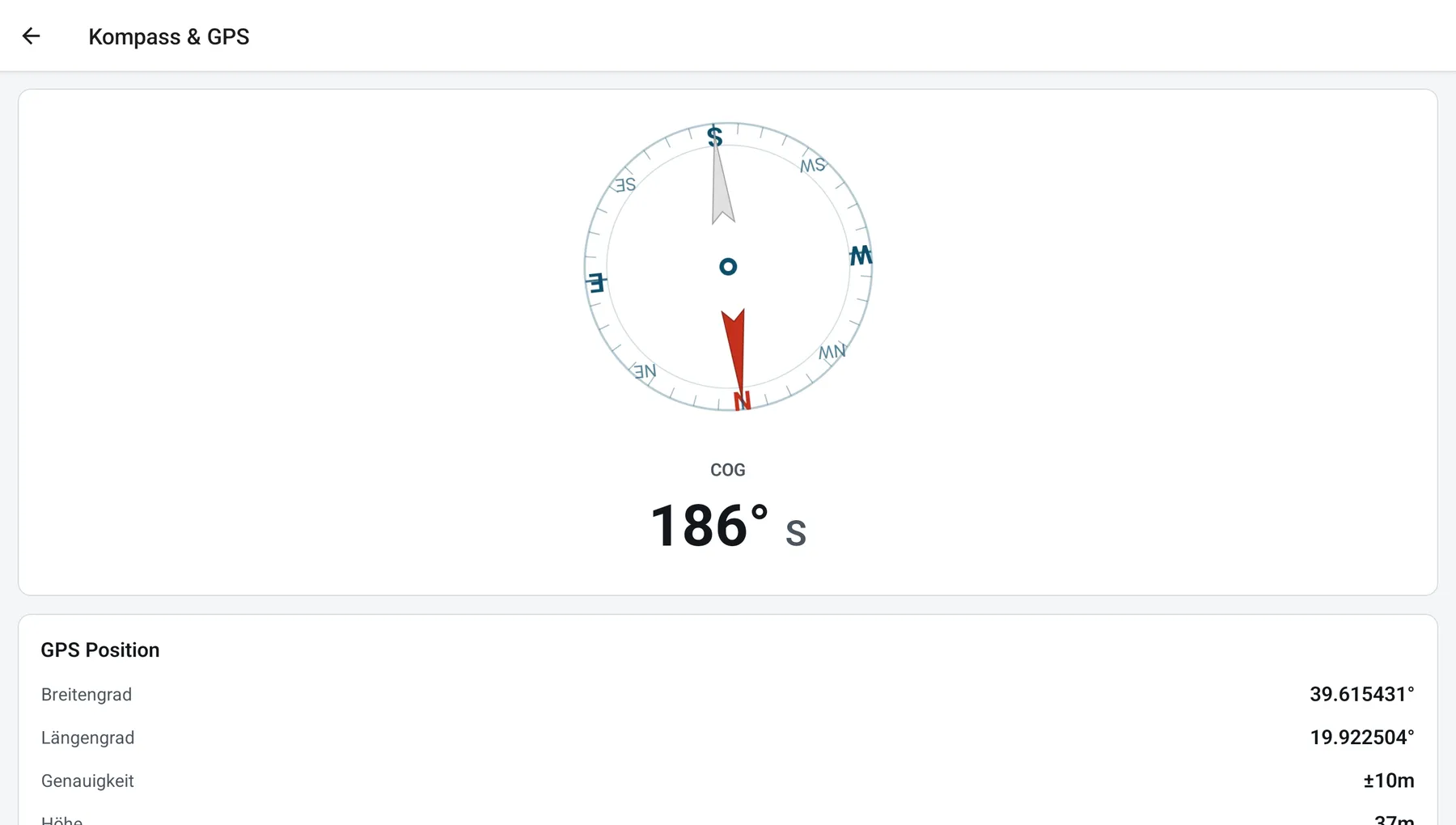 Kompass und GPS mit Kurs über Grund 186° und der aktuellen Position